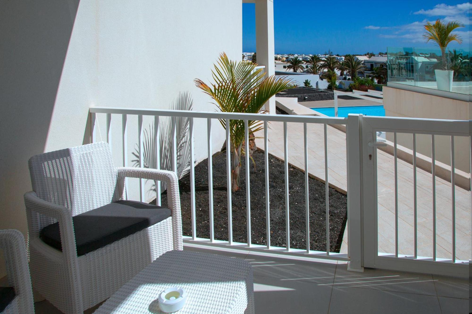 Luxury Senator Apartments Costa Teguise Kamer foto